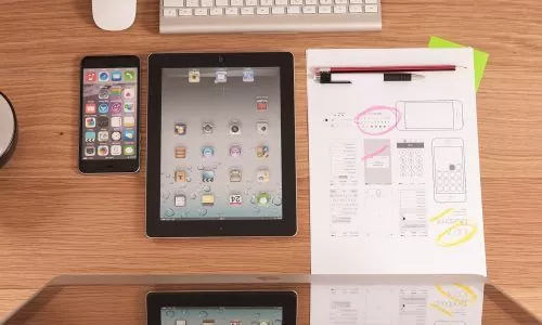 Designer UX/UI : études, diplômes, statut, salaire, formation