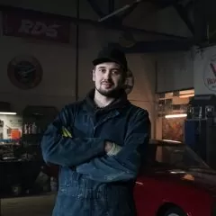 Carrossier : études, diplômes, statut, salaire, formation