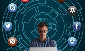 Community manager : études, diplômes, statut, salaire, formation