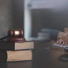 Responsabilité du dirigeant : obligations et solutions pratiques