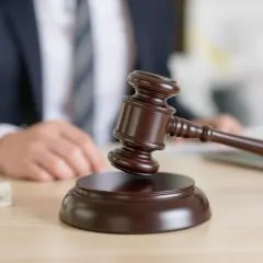 Saisie sur salaire : comprendre les limites légales des prélèvements mensuels